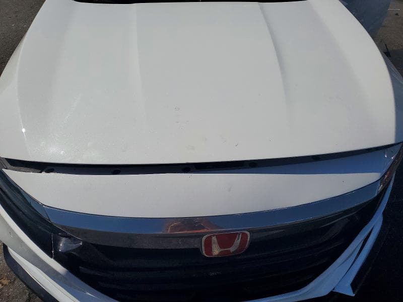 2018 HONDA ACCORD TOURING 11