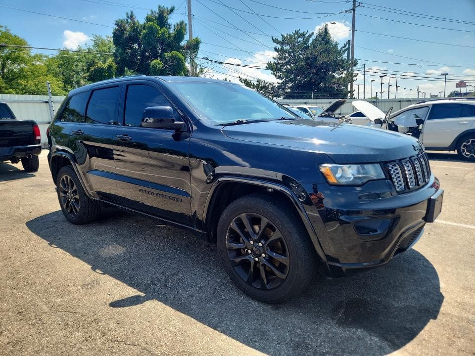 2018 JEEP GRAND CHEROKEE LAREDO 4