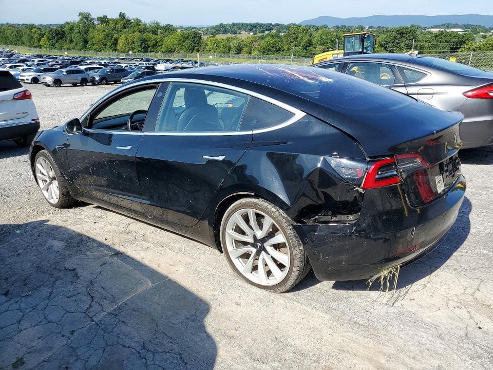 2018 TESLA MODEL 3 2