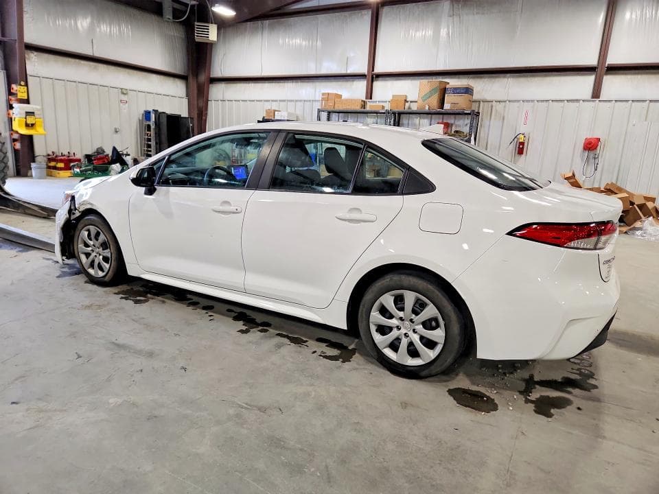 2025 TOYOTA COROLLA LE 2