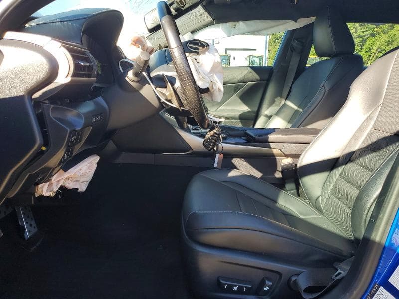 2018 LEXUS IS 300 7