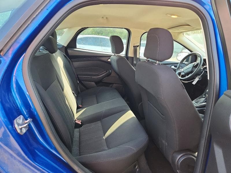 2018 FORD FOCUS SE 10