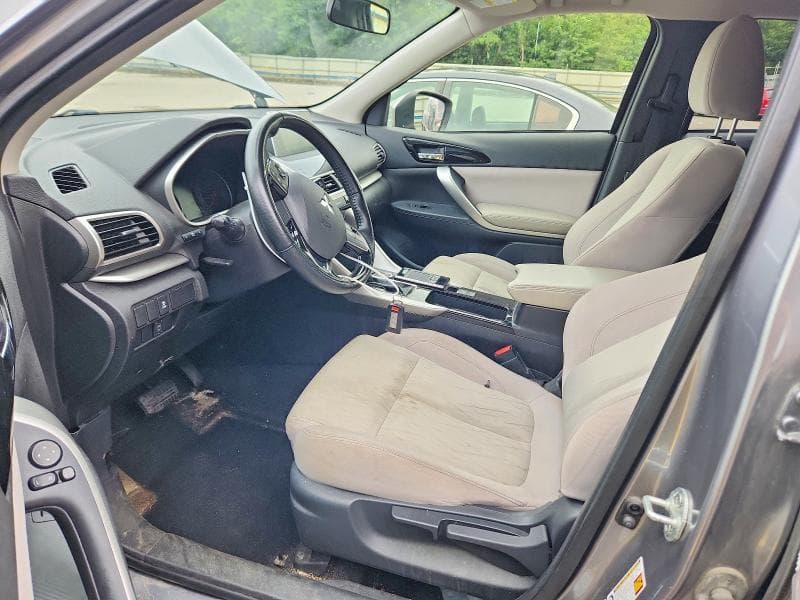 2018 MITSUBISHI ECLIPSE CROSS SE 7