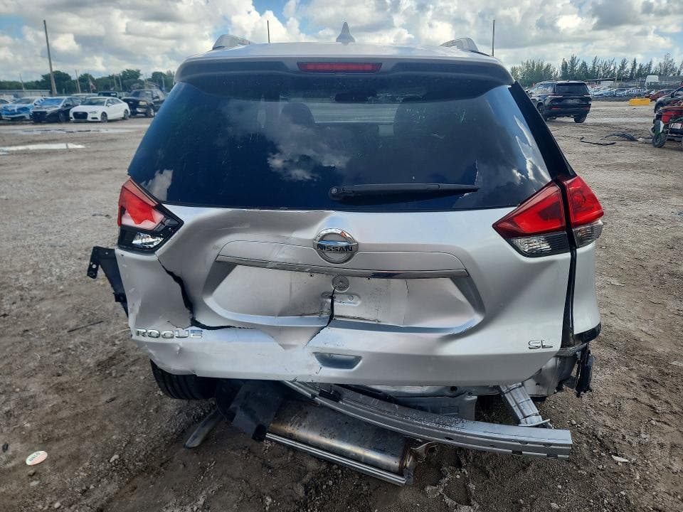 2018 NISSAN ROGUE SL 6