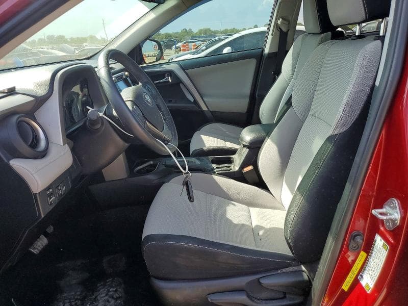 2018 TOYOTA RAV4 XLE 7