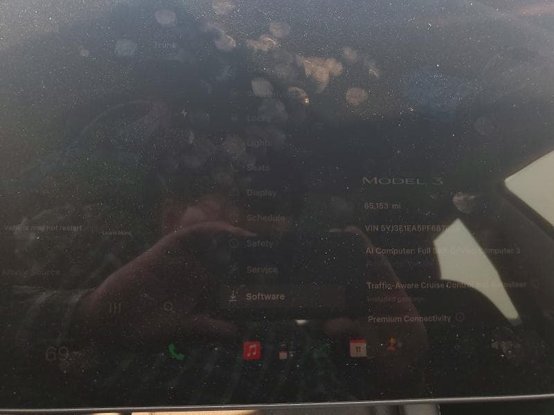2023 TESLA MODEL 3 9