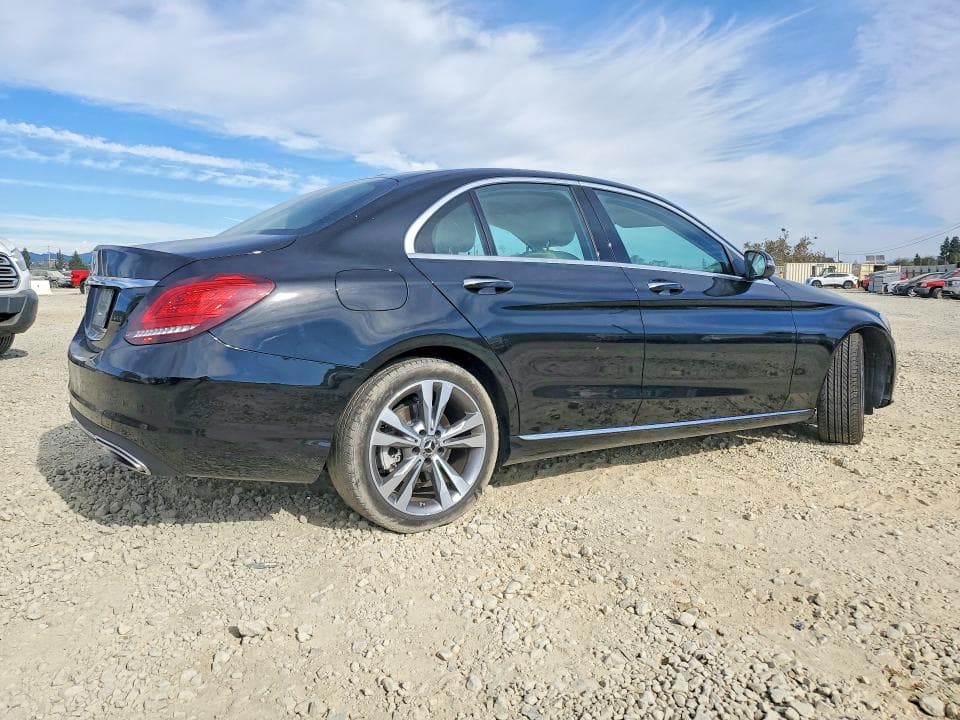 2021 MERCEDES-BENZ C 300 3