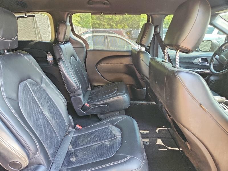 2019 CHRYSLER PACIFICA TOURING L 11