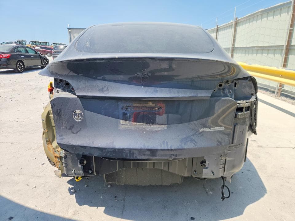 2022 TESLA MODEL Y 6