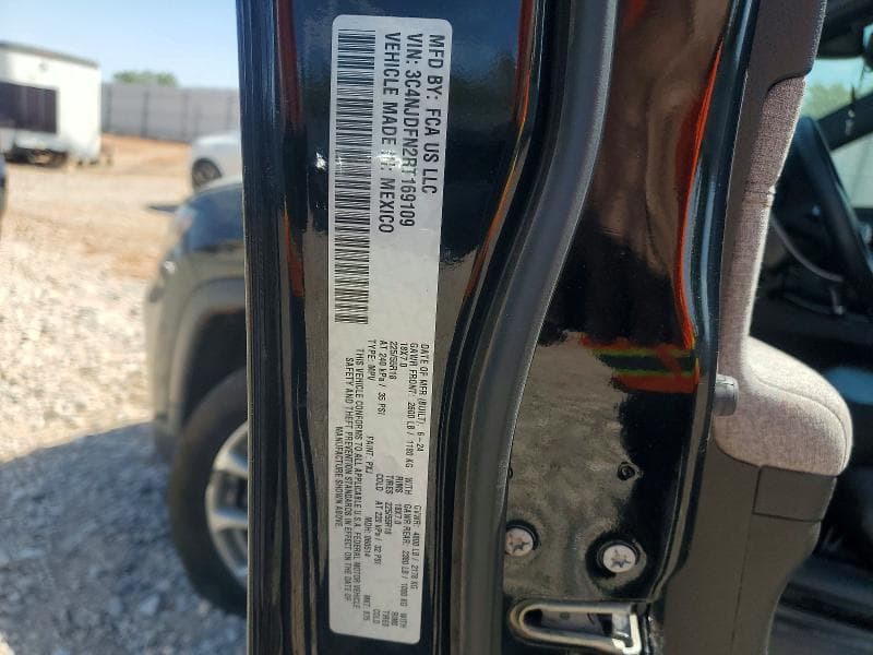 2024 JEEP COMPASS LATITUDE LUX 13