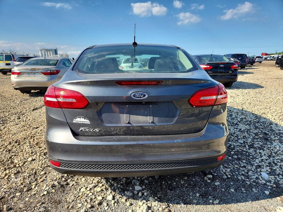 2018 FORD FOCUS S 6