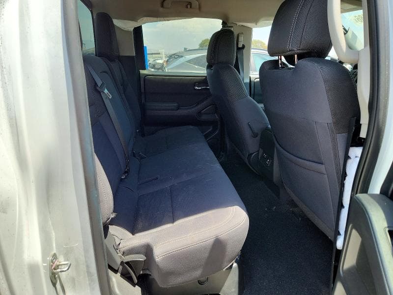 2023 NISSAN FRONTIER SV 10