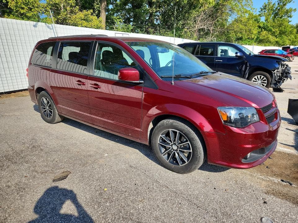 2017 DODGE GRAND CARAVAN GT 4