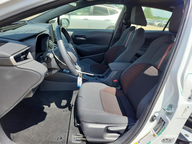 2026 TOYOTA COROLLA HYBRID SE 7