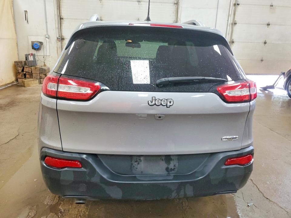 2018 JEEP CHEROKEE LATITUDE PLUS 6