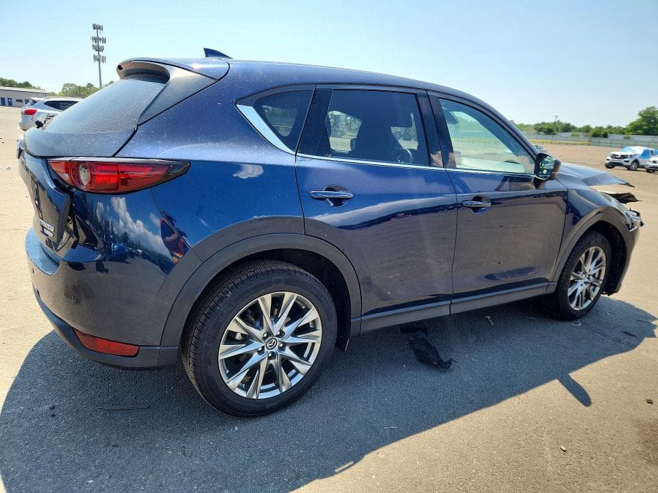 2021 MAZDA CX-5 SIGNATURE 3