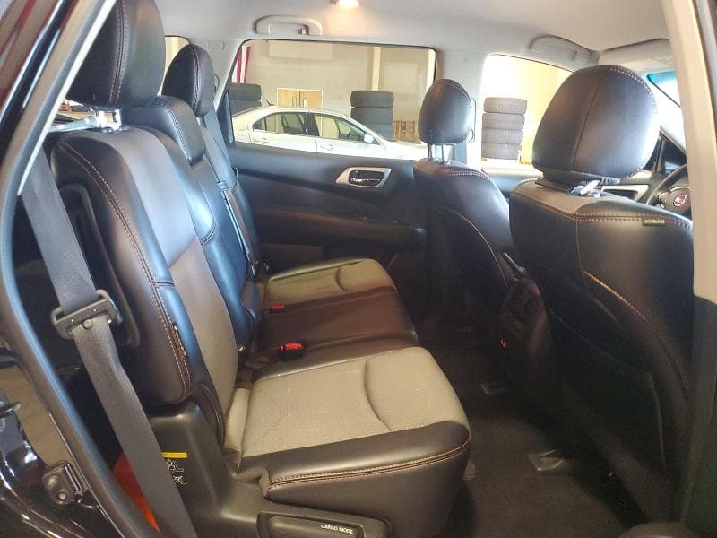 2019 NISSAN PATHFINDER SV 11