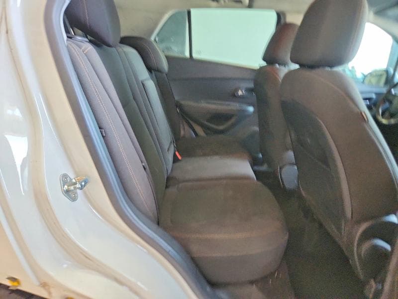 2018 CHEVROLET TRAX LS 11