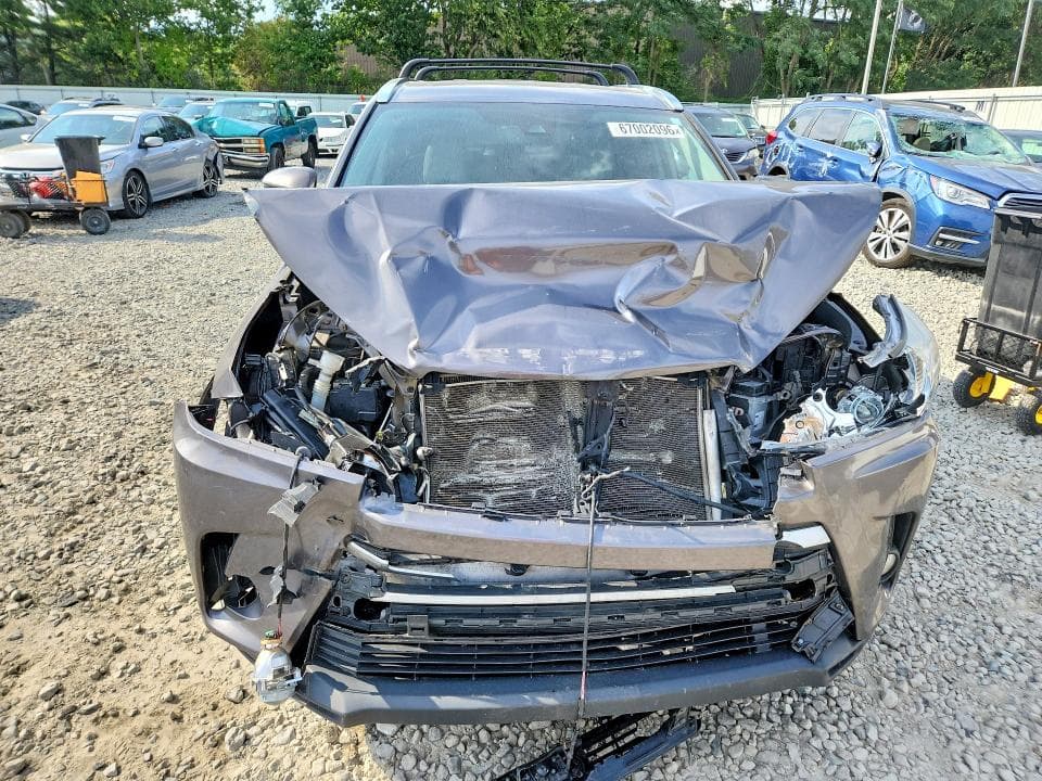 2018 TOYOTA HIGHLANDER XLE 5