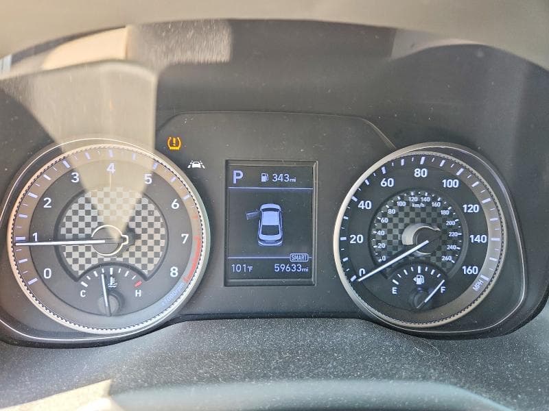 2020 HYUNDAI ELANTRA SEL 9