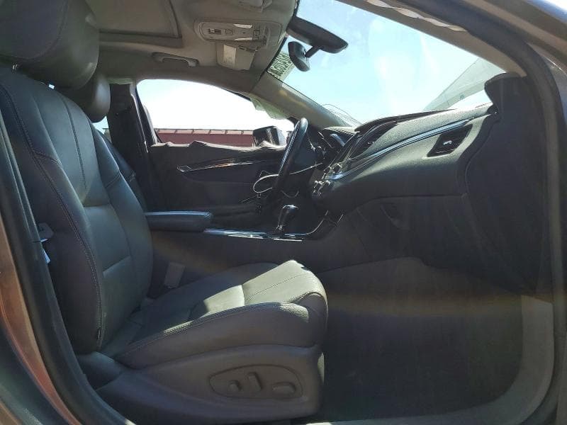 2019 CHEVROLET IMPALA LT 7
