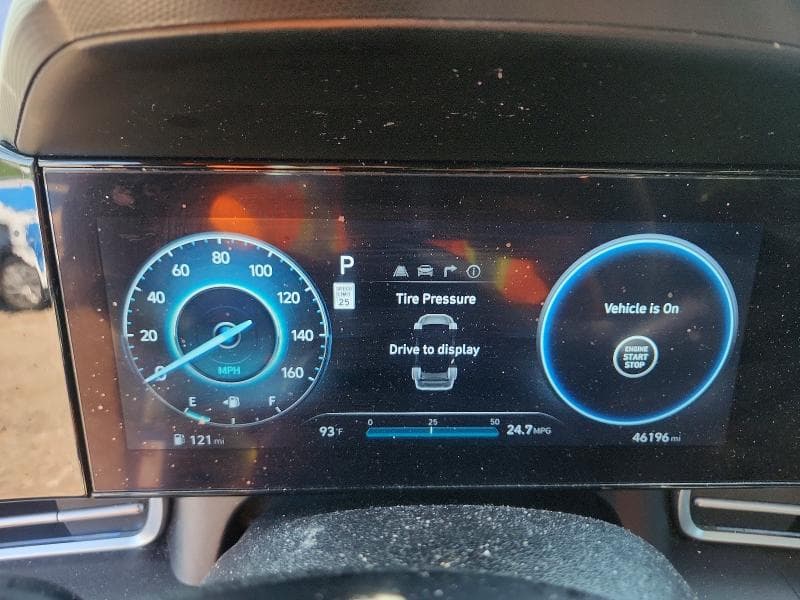 2024 HYUNDAI ELANTRA SEL 17