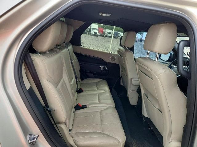 2017 LAND ROVER DISCOVERY SE 11