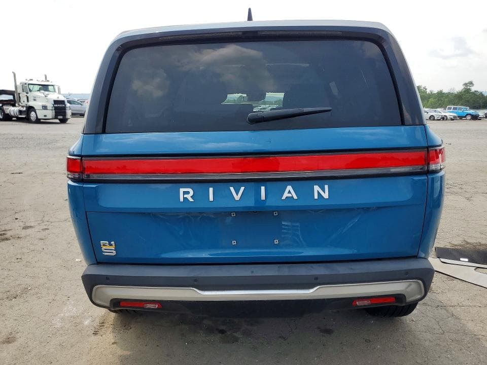 2023 RIVIAN R1S LAUNCH EDITION 6