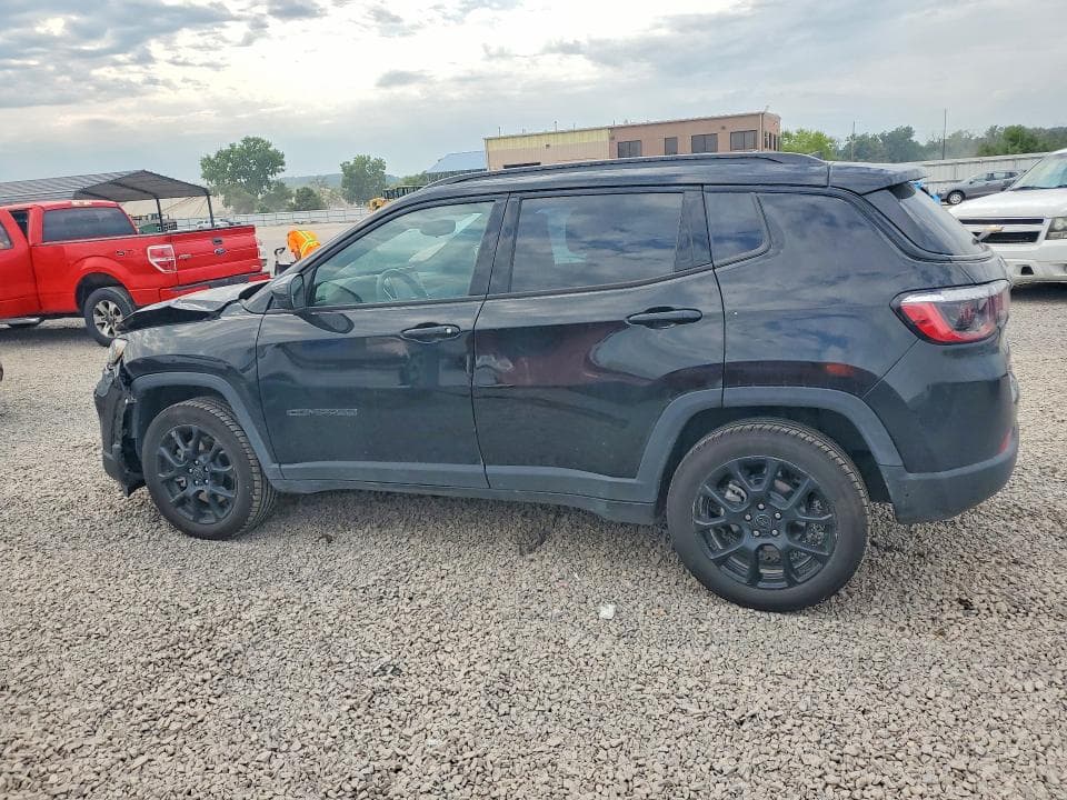 2025 JEEP COMPASS LATITUDE 2