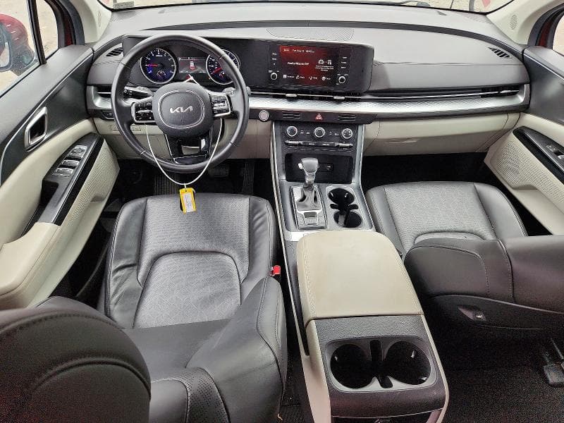 2024 KIA CARNIVAL 8