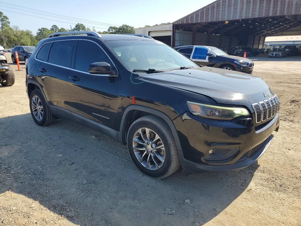 2019 JEEP CHEROKEE LATITUDE PLUS 4