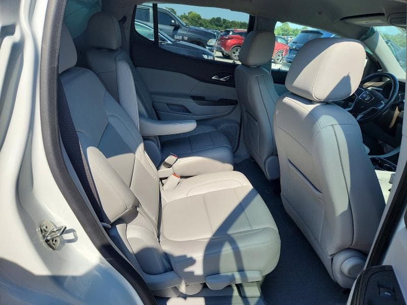 2023 GMC ACADIA SLT 10