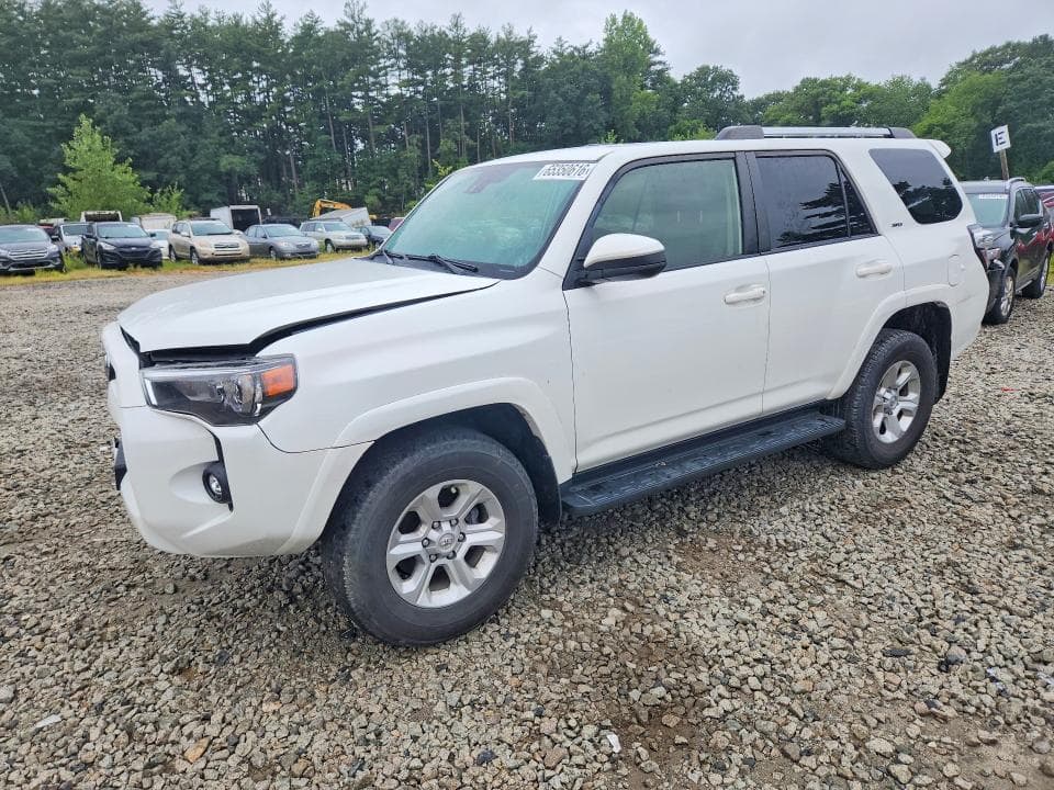 2022 TOYOTA 4RUNNER SR5
