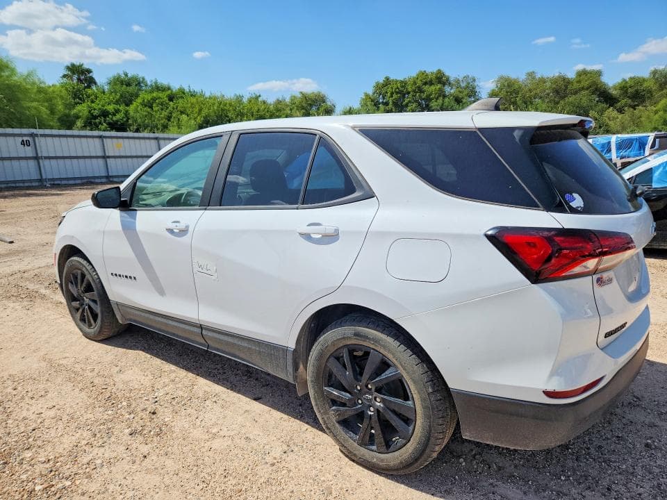 2023 CHEVROLET EQUINOX LS 2