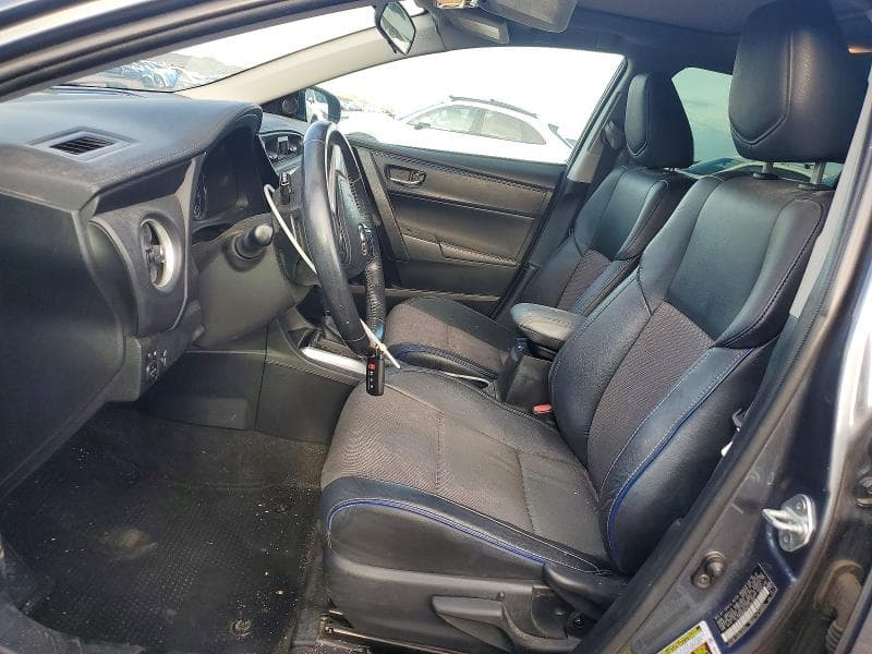 2017 TOYOTA COROLLA SE 7