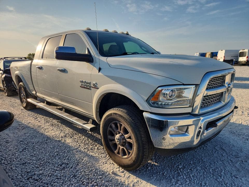 2018 RAM 3500 LARAMIE 4