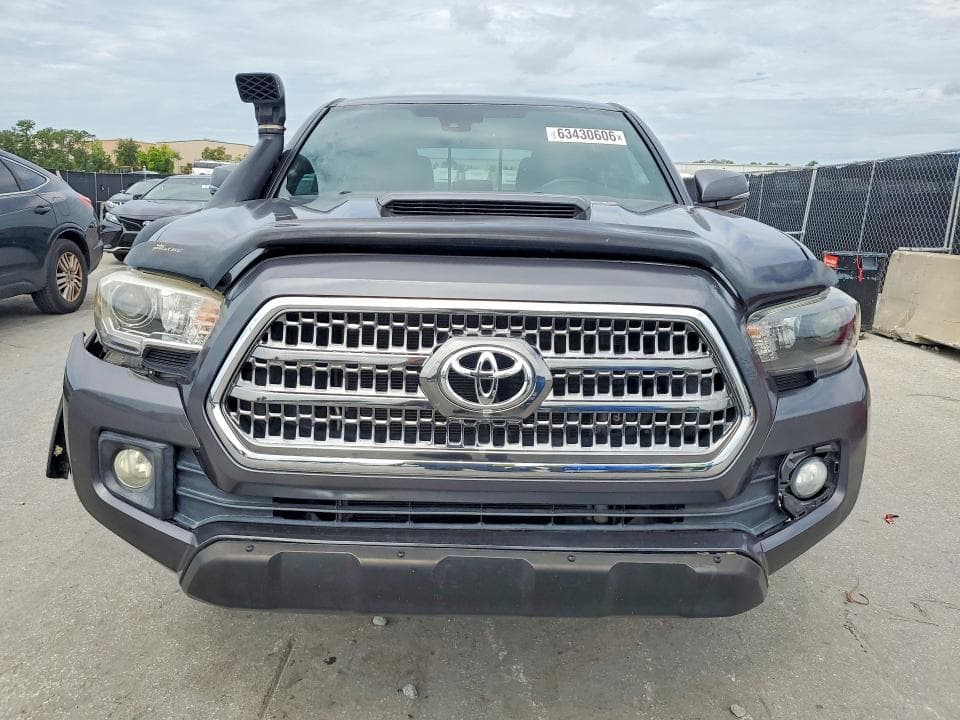 2018 TOYOTA TACOMA TRD SPORT 5