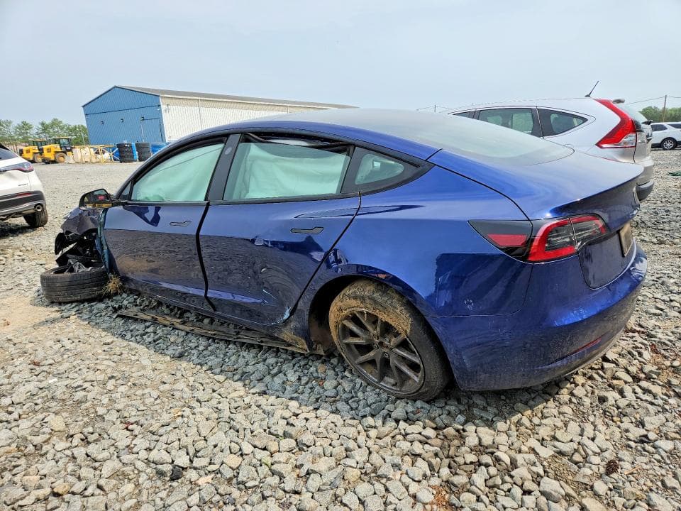 2023 TESLA MODEL 3 2