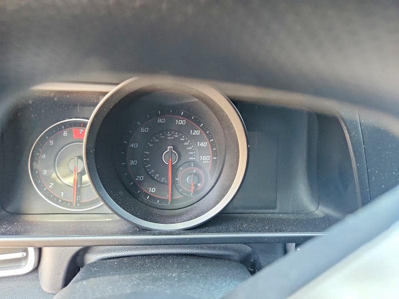 2022 HYUNDAI ELANTRA SEL 9