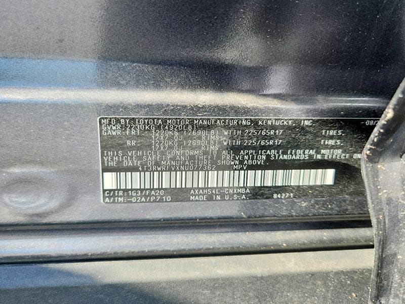 2022 TOYOTA RAV4 XLE 13