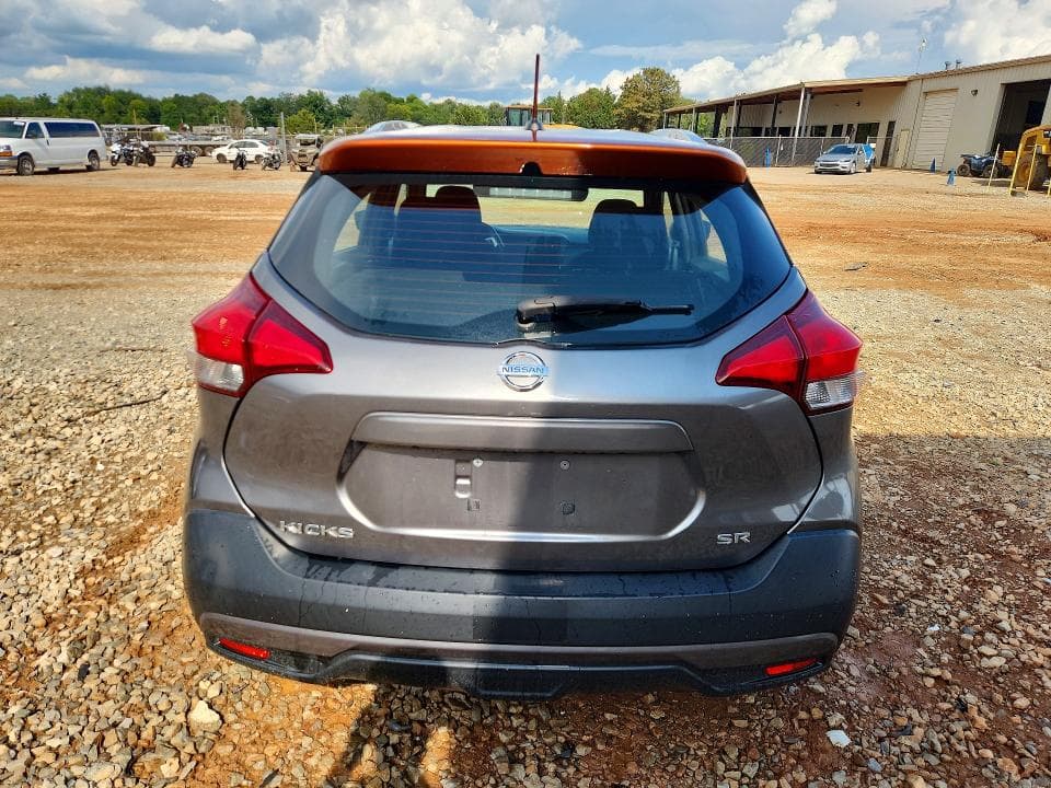 2018 NISSAN KICKS S 6
