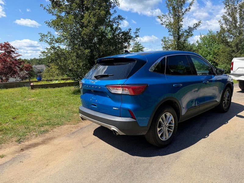 2020 FORD ESCAPE SE 4