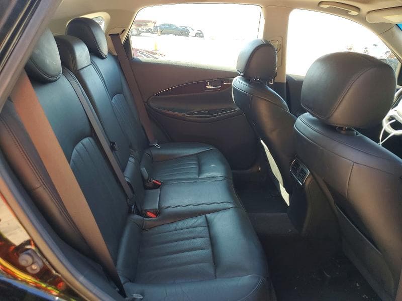 2017 INFINITI QX50 BASE 11