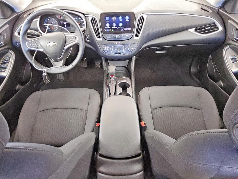 2025 CHEVROLET MALIBU 8