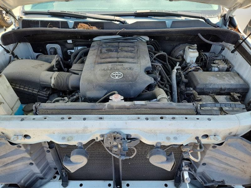 2018 TOYOTA TUNDRA CREWMAX SR5 11