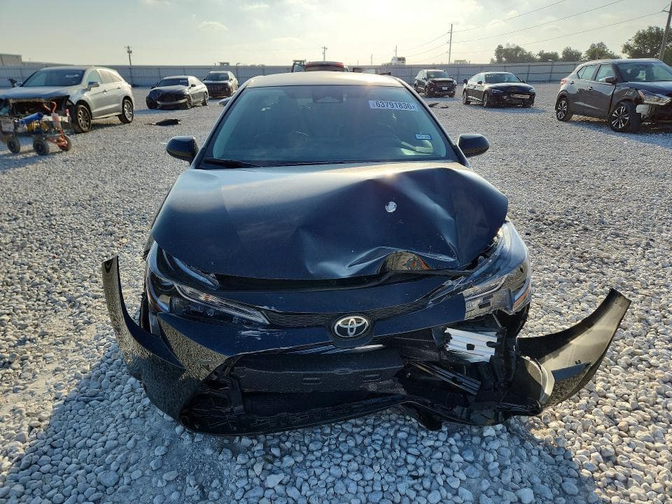 2026 TOYOTA COROLLA LE 5