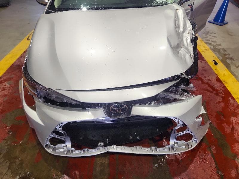 2026 TOYOTA COROLLA LE 11