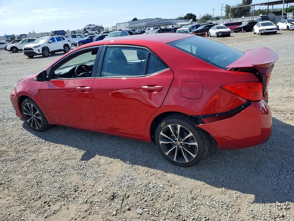 2017 TOYOTA COROLLA SE 2