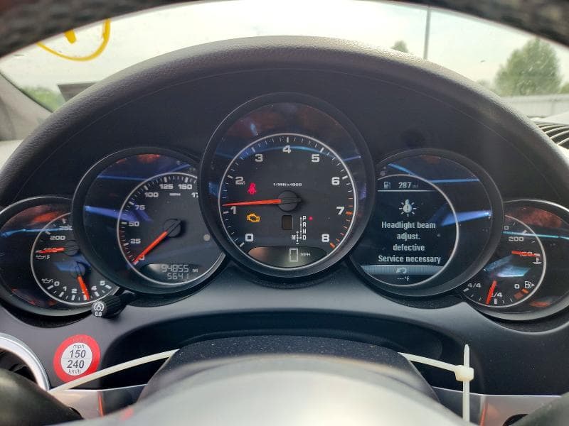 2017 PORSCHE CAYENNE 9