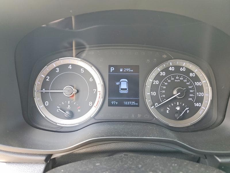 2020 HYUNDAI VENUE SE 9